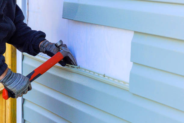 Reliable Vinyl Siding contractor in West Newton, MA by Squared Siding